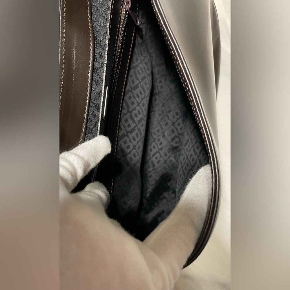 Bally Vintage Authentic Chocolate Brown Leather Shoulder Bag - Picture 9 of 13